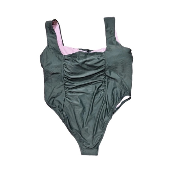 NWT J Crew Green Ruching Tank Straps Swimsuit Style BF179 Size 24 Plus Size - Picture 4 of 5